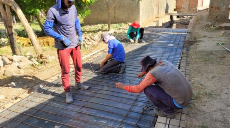Prefeitura de Catingueira inicia cobertura do canal fluvial