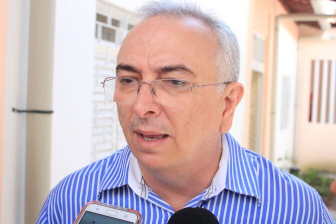 João Azevêdo aguarda definição do Cidadania, já ouve prefeitos e aliados, mas filiação ao PSB avança forte ainda precisando de ajustes