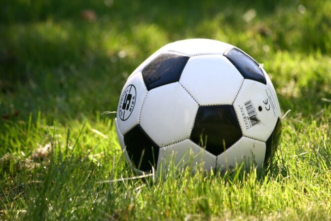 Comissão do Esporte vai discutir regulamentação de apostas no futebol