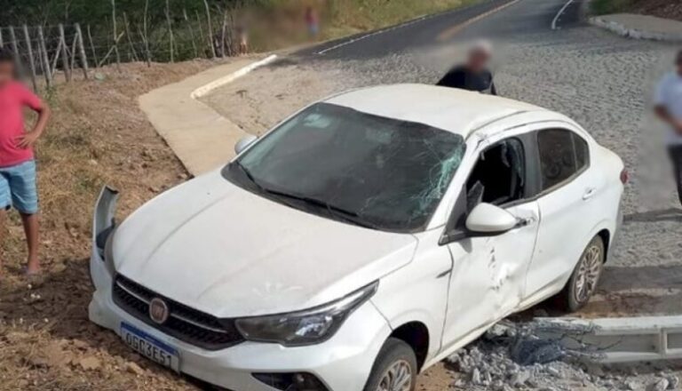 Secretário da prefeitura de Conceição se envolve em acidente na PB 400