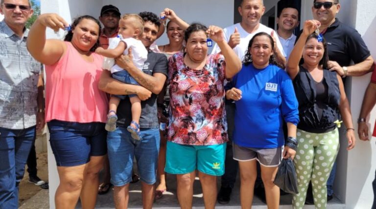 Prefeitura de Catingueira realiza a entrega de casas populares