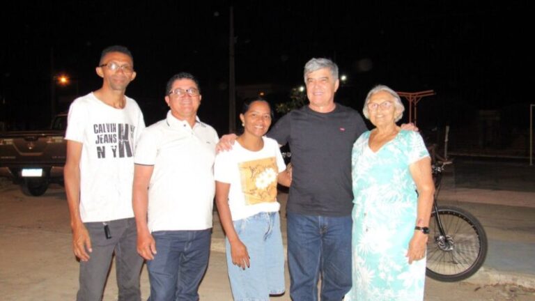 Prefeita de Emas, recepciona o deputado federal Wellington Roberto