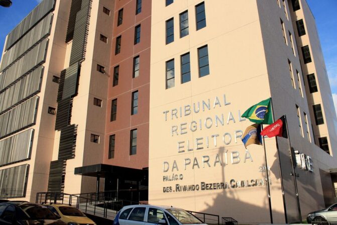 Justiça Eleitoral retoma cadastramento biométrico na Paraíba