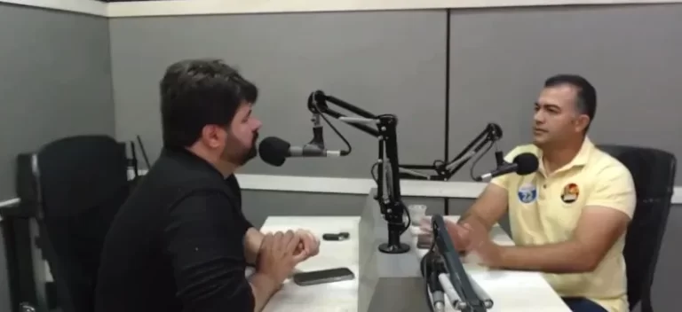 Prefeito da PB diz que não se rejeita voto de “rapariga, veado, catimbozeiro e pastor”