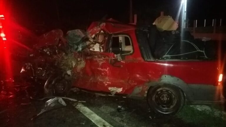 Acidente deixa vereador/cantor e outra pessoa mortos no Vale do Piancó