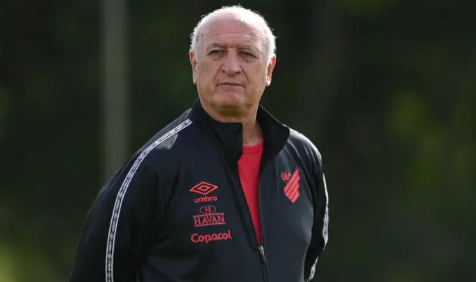 Felipão anuncia aposentadoria como técnico