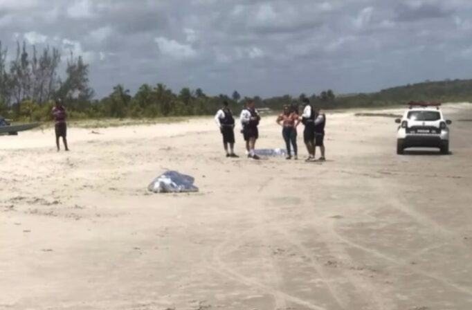 Casal morre afogado ao salvar filho de 13 anos