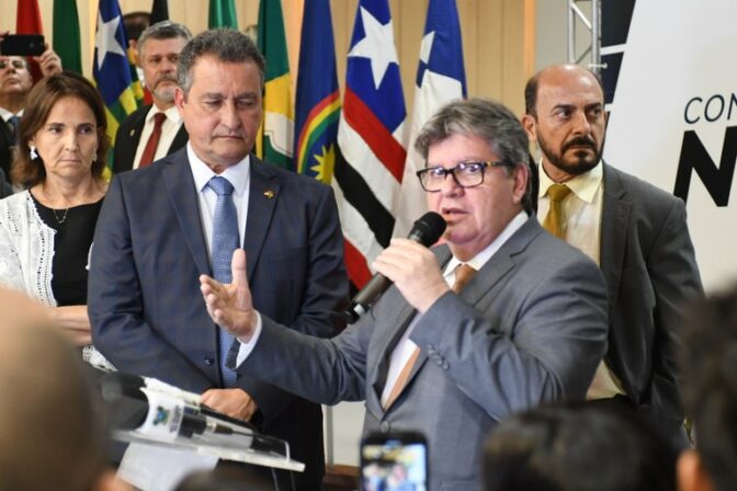 João Azevêdo reúne governadores do Consórcio Nordeste em JP neste mês, antes de encontro com Lula