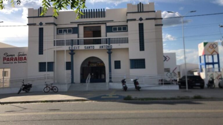 EECIT Santo Antonio de Piancó é destaque no sertão com notas do Enem