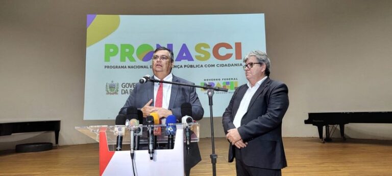 Ministro Flávio Dino anuncia R$ 20 milhões para ações de combate à violência contra a mulher na PB