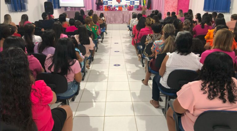 Prefeitura de Catingueira reúne mais de 150 mulheres em palestra alusiva ao Outubro Rosa