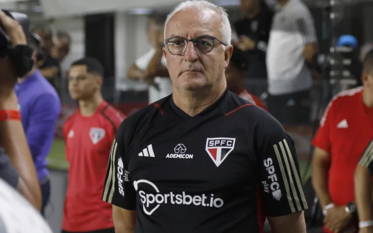 Dorival Júnior aceita oferta e será o treinador da seleção brasileira