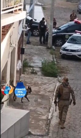 Vídeo! Operação Policial em Coremas apreende drogas, dinheiro, um menor, balança de precisão e uma motocicleta