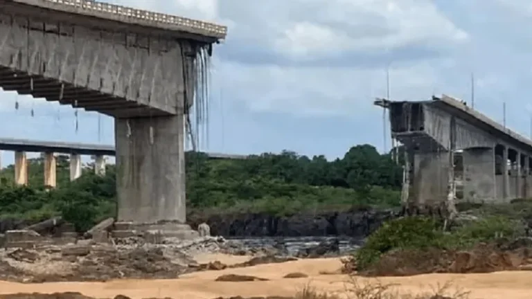 PF abre investigação para apurar responsabilidades em queda de ponte que ligava TO e MA