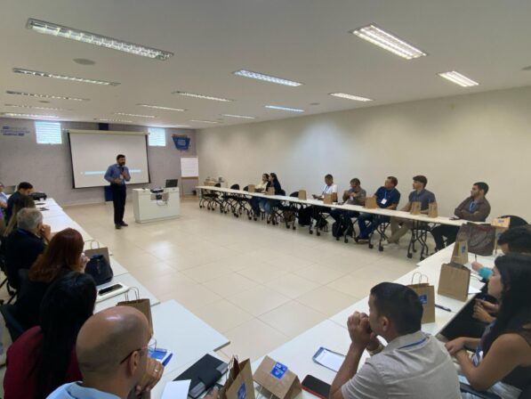 Lideranças de municípios do sertão se reúnem para discutir desenvolvimento territorial com foco no empreendedorismo