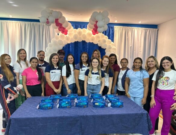 Secretaria de Saúde de Catingueira realiza encontro com gestantes e distribui kits de higiene bucal