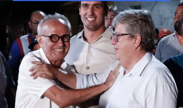 De olho em 2026, Cícero cola em João durante agenda no Sertão
