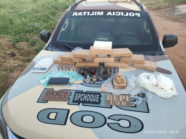 Foragido da justiça é preso com 11 quilos de pasta base de cocaína no Sertão do Estado
