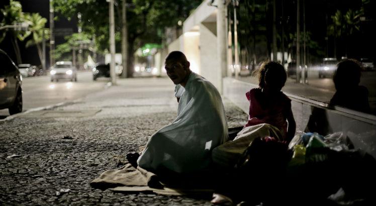 MP veda revistas vexatórias e exige identificação visível de policiais em abordagens a pessoas em situação de rua na Paraíba
