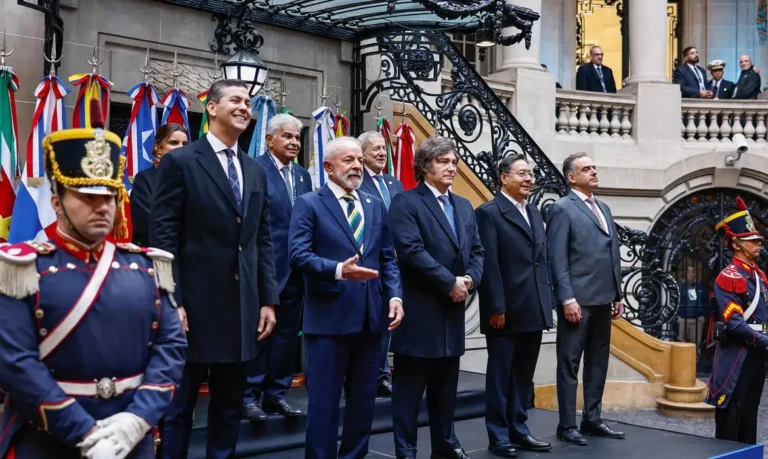 Brasil assume Mercosul com proposta de mais integração regional