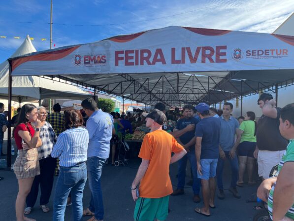 Prefeita de Emas-PB investe na economia e inaugura novo espaço amplo e moderno para feira livre da cidade