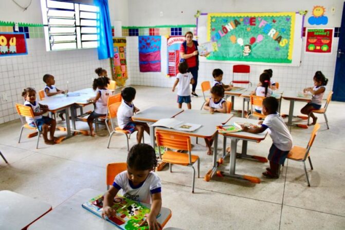 Paraíba registra 56% de crianças alfabetizadas na idade correta