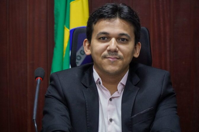 Justiça eleitoral adia audiência sobre AIJE que investiga prefeito de Santa Rita
