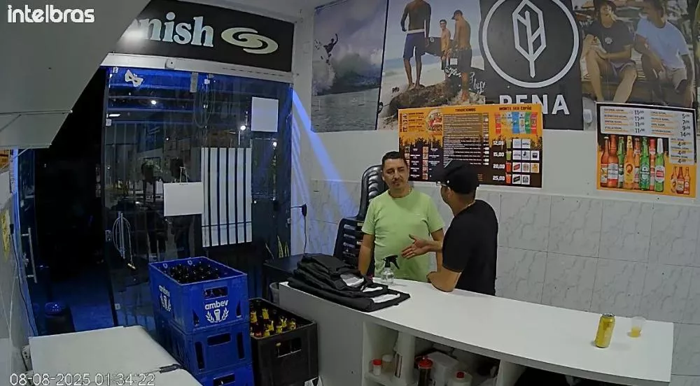 Homem é assassinado com tiro na cabeça em  Cajazeiras