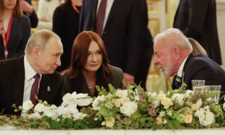 Putin diz a Lula que reunião com Trump foi positiva