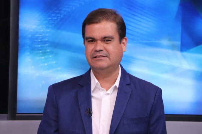 Mersinho diz que mágoas com Cunha Lima já passaram e aceita até Ruy no pacote