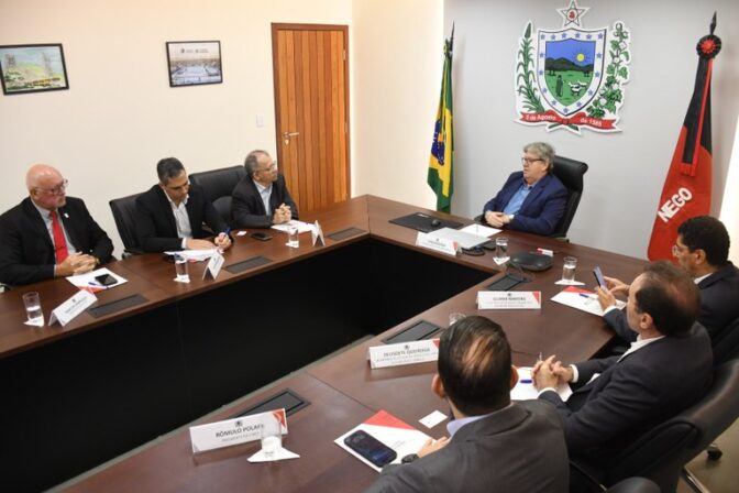 João Azevêdo recebe superintendente da Sudene e destaca investimentos na Paraíba
