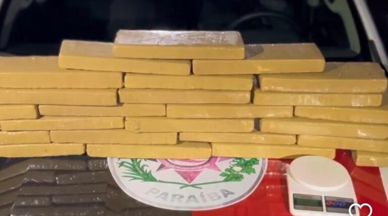 Polícia Militar apreende 26 kg de maconha que seria distribuída em Campina Grande