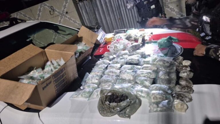 Polícia Militar localiza grande quantidade de drogas em construção abandonada