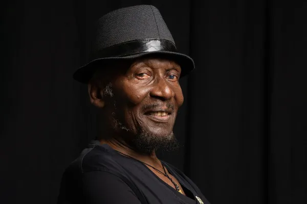 Jimmy Cliff, ícone do reggae, morre aos 81 anos