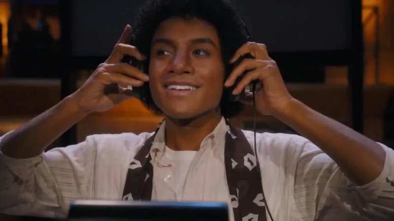 Trailer da cinebiografia de Michael Jackson bate 116 milhões de views em 24h e queb