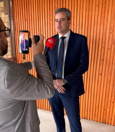 Governo da Paraíba aumenta combustíveis, George Morais vota contra, preços sobem a partir de 1º de janeiro