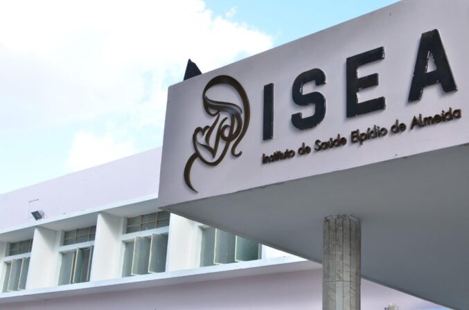 Bebê de 1 mês morre dormindo na cama com os pais, na Paraíba