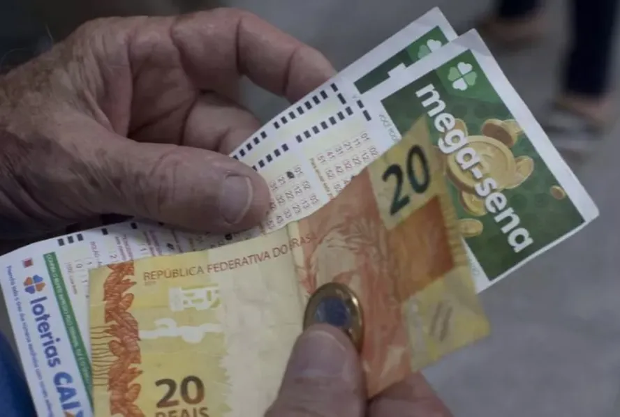 Mega-Sena acumula, e prêmio vai a R$ 10 milhões