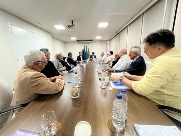 Em reunião com ministro das Comunicações, empresários discutem pautas estratégicas para o segmento na Paraíba