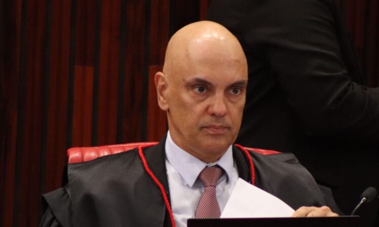 Receita Federal apura possível quebra de sigilo de ministros do STF e familiares após pedido de Alexandre de Moraes