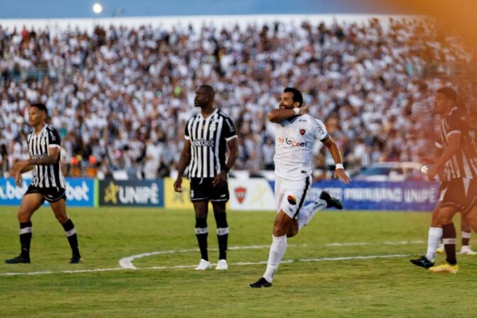 Botafogo-PB e Treze entram em campo nesta quarta-feira em clássico que vale vaga nas semifinais