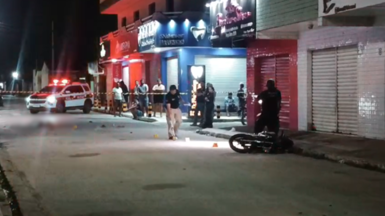 Colisão frontal entre motocicletas deixa um morte e outro ferido