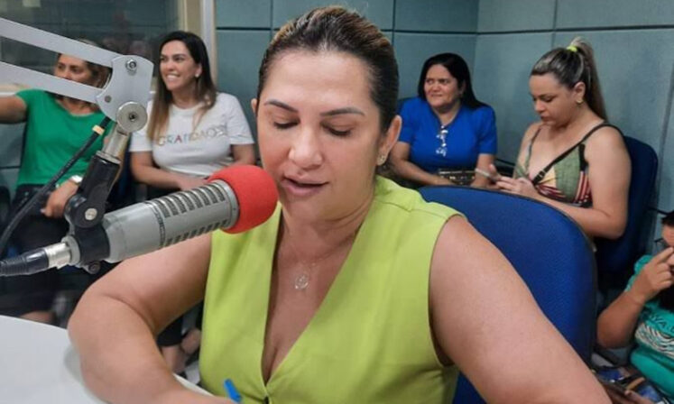 MPPB recomenda exoneração de irmã da prefeita de Cajazeiras por nepotismo