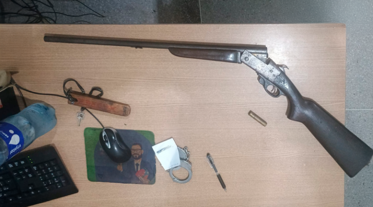 PM prende homem por violência doméstica e apreende arma