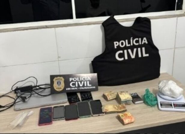Operação da Polícia Civil resulta em três prisões por tráfico de drogas