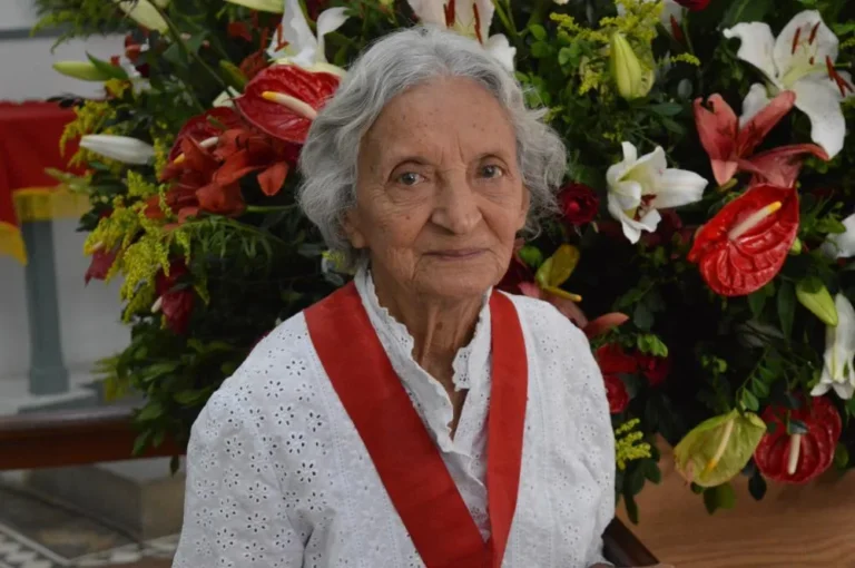 Família Gomes de Abreu informa missas de 30º dia pelo falecimento de Nene Gomes