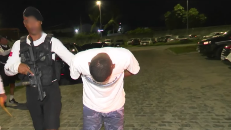 Dupla é presa após assaltar e espancar juiz durante caminhada