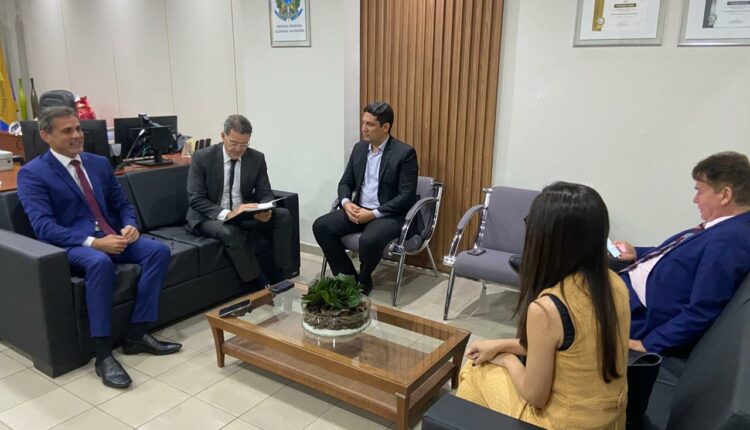 PT aciona o TRE contra antecipação de campanha de Flávio Bolsonaro na Paraíba