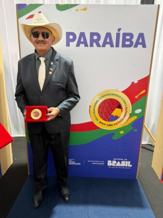 Prefeito de Boa Ventura recebe premiação nacional e destaca avanço da educação