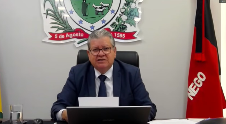 João Azevêdo apresenta resultados do Programa Incluir Paraíba durante solenidade em Campina Grande nesta segunda